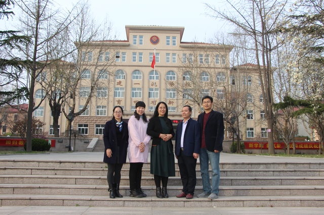 合影.JPG