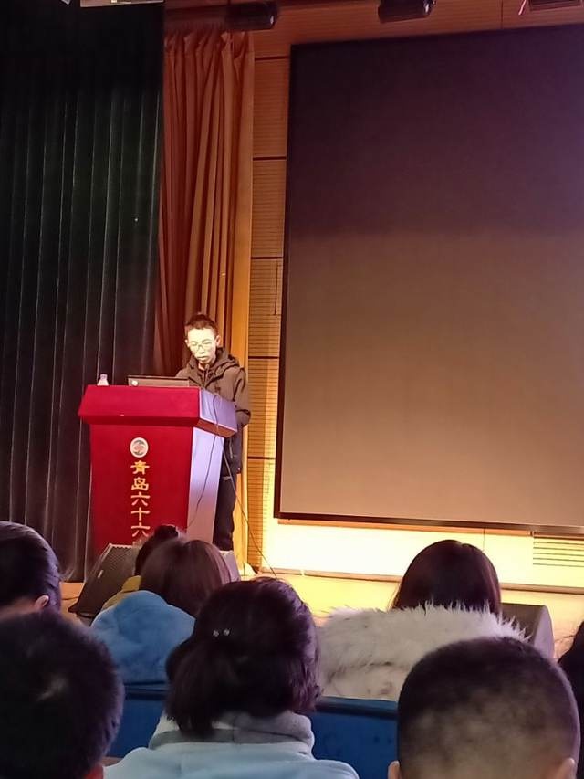 查鑫蒙 (1).jpg