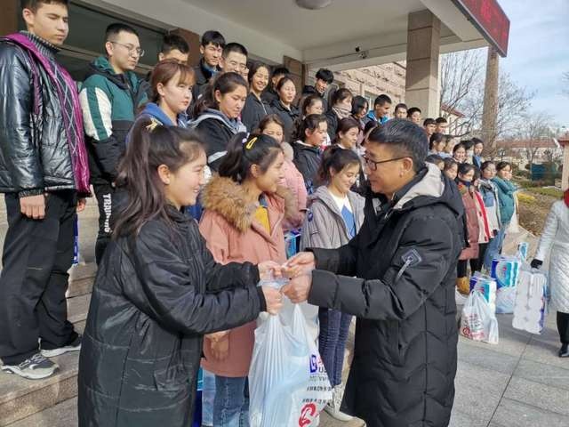 QQ图片20200124160221.jpg